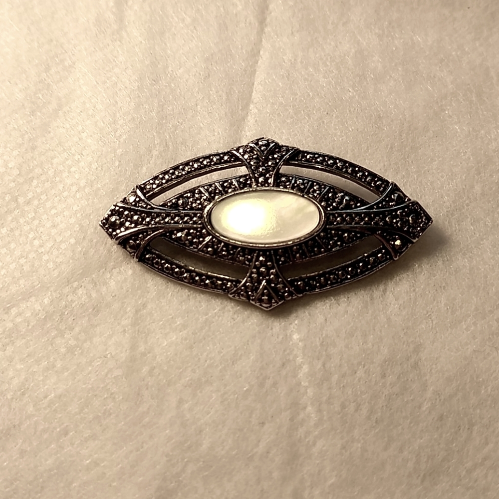 Pin